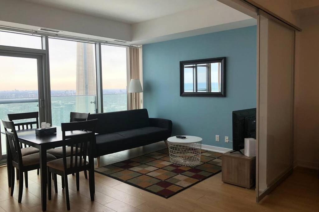 토론토 Magnificient View Next Cn Tower/Rogers/Union/Mtcc 아파트 외부 사진