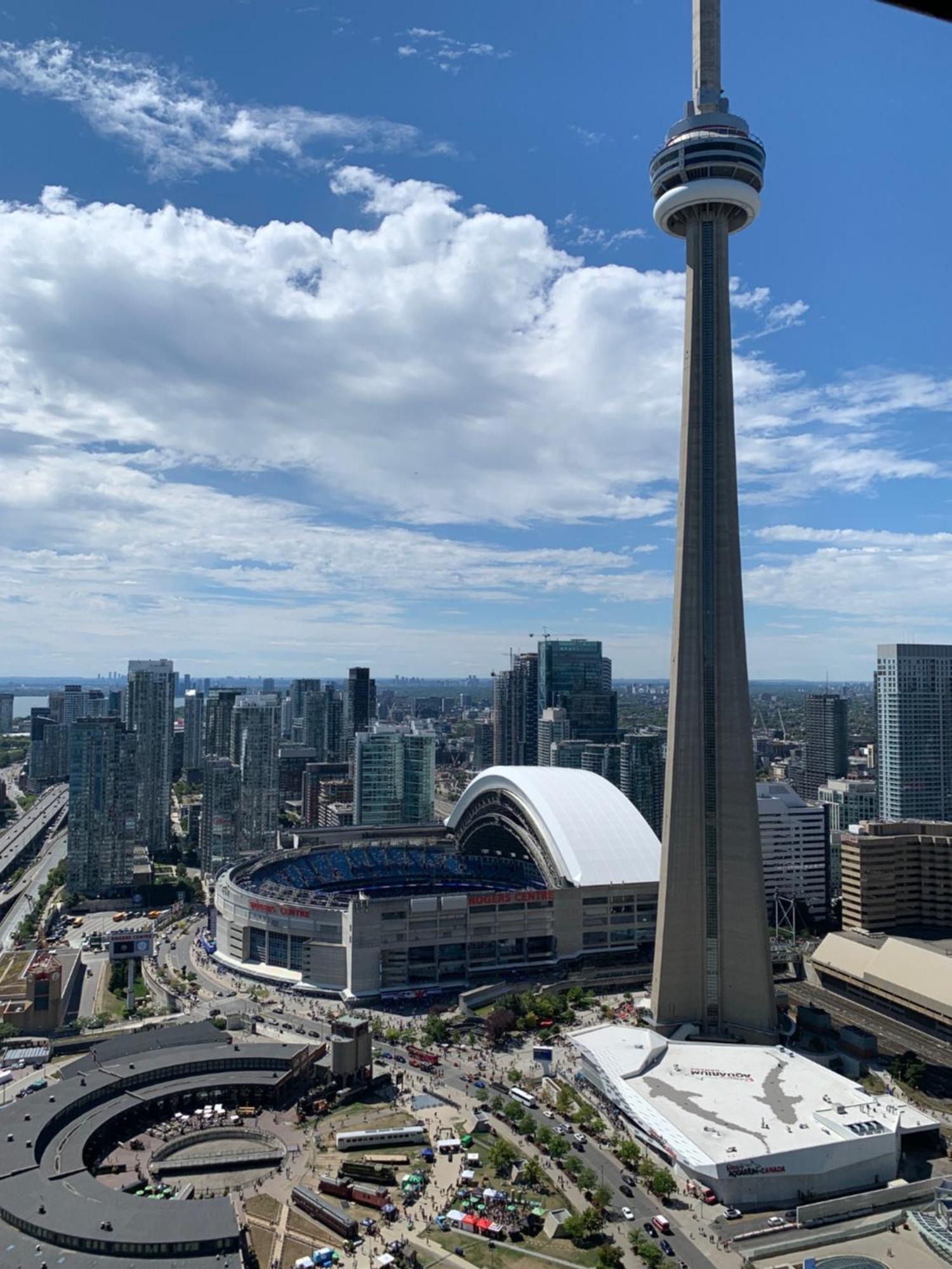 토론토 Magnificient View Next Cn Tower/Rogers/Union/Mtcc 아파트 외부 사진